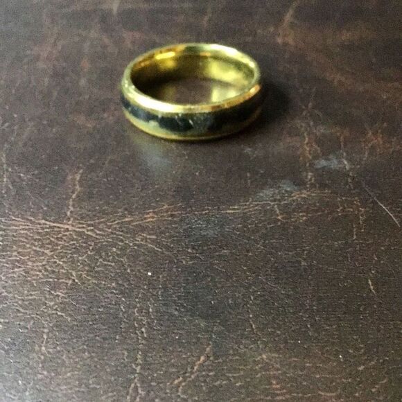 Ring size 8 gold tone with black center and green sparkle some fade in black por - Picture 1 of 8